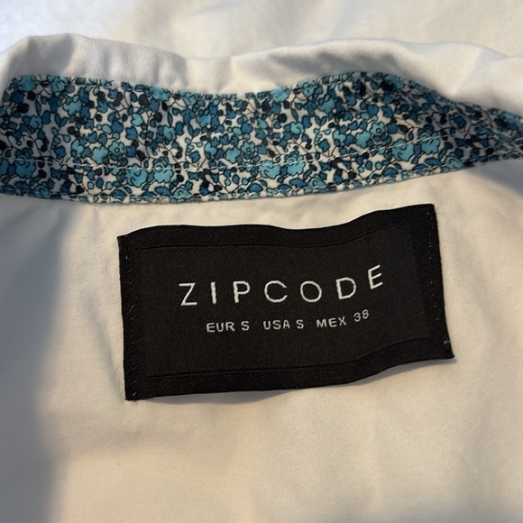 Zipcode men’s white and blue floral short sleeve button down shirt size small - Picture 7 of 9